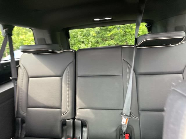 Used 2021 Chevrolet Suburban Premier AWD/4WD image 21
