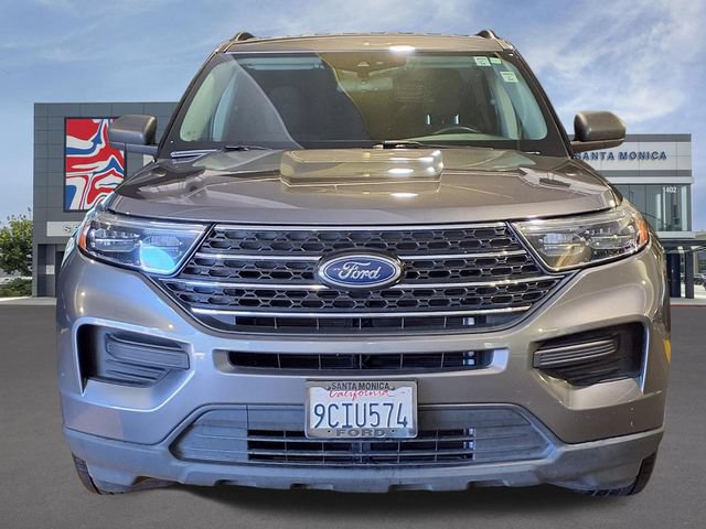 Certified 2022 Ford Explorer XLT RWD image 2
