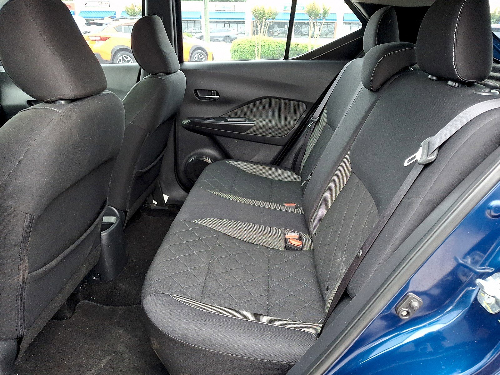 Used 2019 Nissan Kicks SV FWD image 9