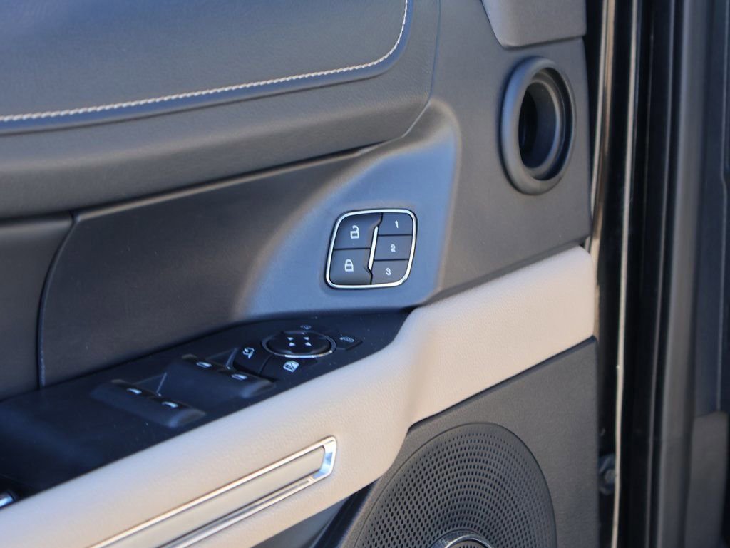 Certified 2024 Ford Expedition Limited image 23