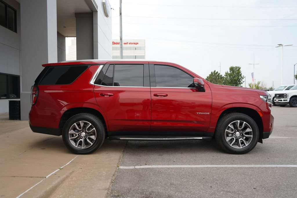 Used 2022 Chevrolet Tahoe LT w/ Luxury Package AWD/4WD image 8