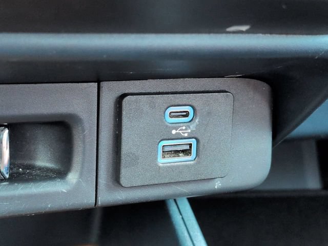 Certified 2022 Ford Maverick Lariat FWD image 22