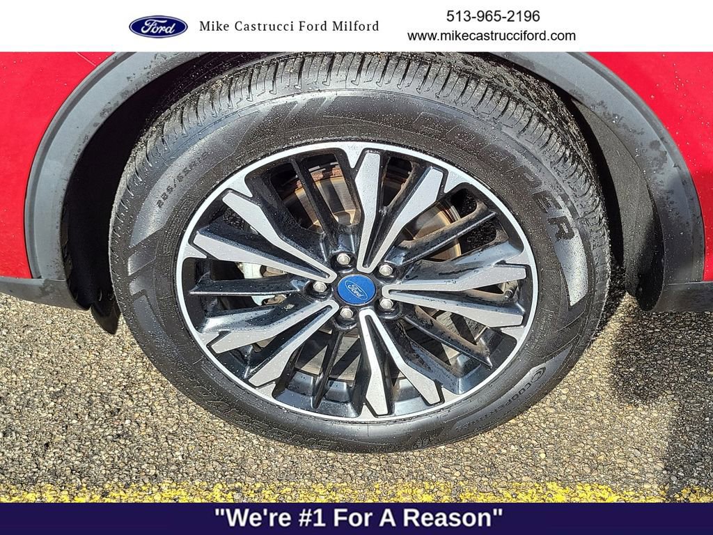 Certified 2021 Ford Escape SE w/ SE Sport Appearance Package image 9