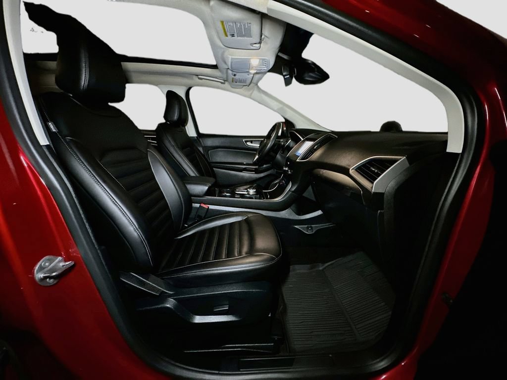 Certified 2020 Ford Edge SEL w/ Convenience Package AWD/4WD image 39