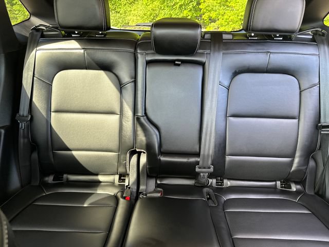 Certified 2025 Ford Escape Platinum AWD/4WD image 38