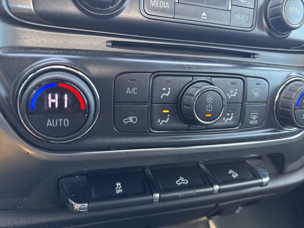 Used 2017 Chevrolet Silverado 1500 LT w/ All Star Edition image 19