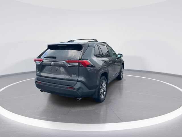 Used 2020 Toyota RAV4 XLE Premium AWD/4WD image 7