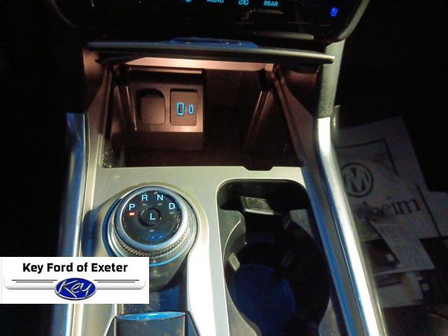 Certified 2022 Ford Explorer Limited w/ Equipment Group 301A image 33