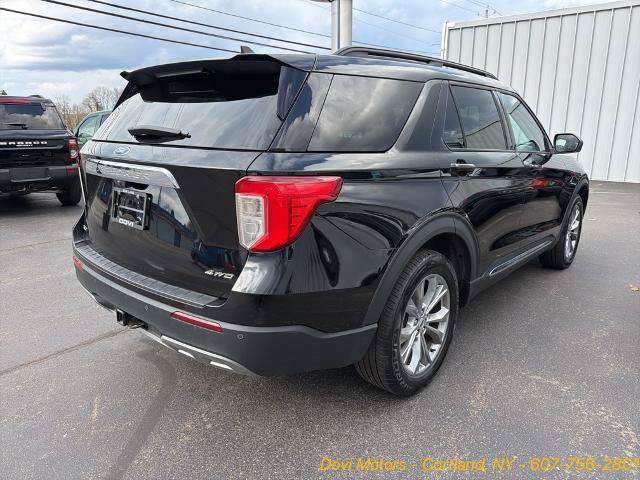 Certified 2022 Ford Explorer XLT w/ Equipment Group 202A AWD/4WD image 4