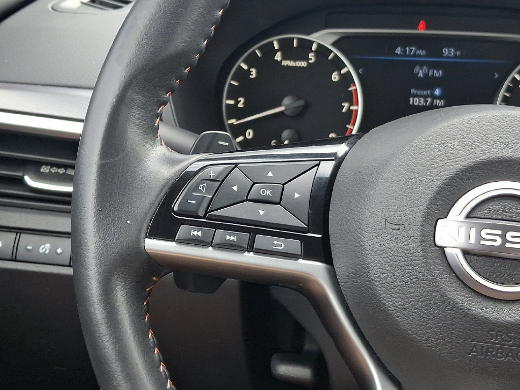 Used 2025 Nissan Altima 2.5 SR FWD image 20