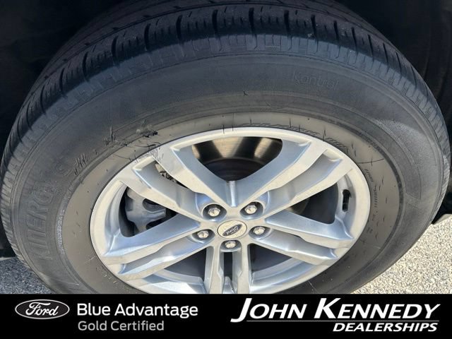 Certified 2022 Ford Explorer XLT w/ Equipment Group 202A AWD/4WD image 6