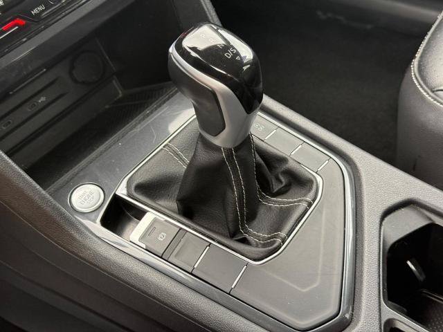 Used 2024 Volkswagen Tiguan SE FWD image 19