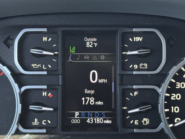 Used 2019 Toyota Tundra SR5 AWD/4WD image 14