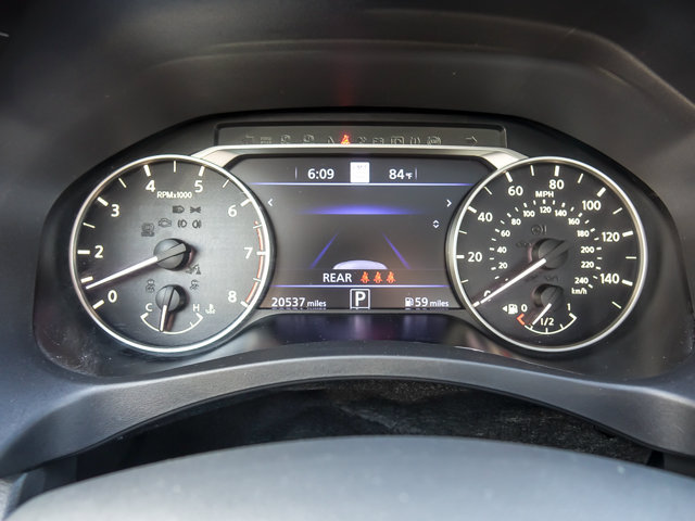 Used 2023 Nissan Altima 2.5 SR AWD/4WD image 16