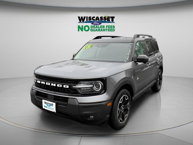 Certified 2025 Ford Bronco Sport Outer Banks w/ Outer Banks Tech Package+ AWD/4WD image 19