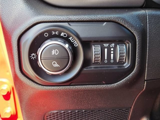 Used 2021 Jeep Gladiator Sport AWD/4WD image 20