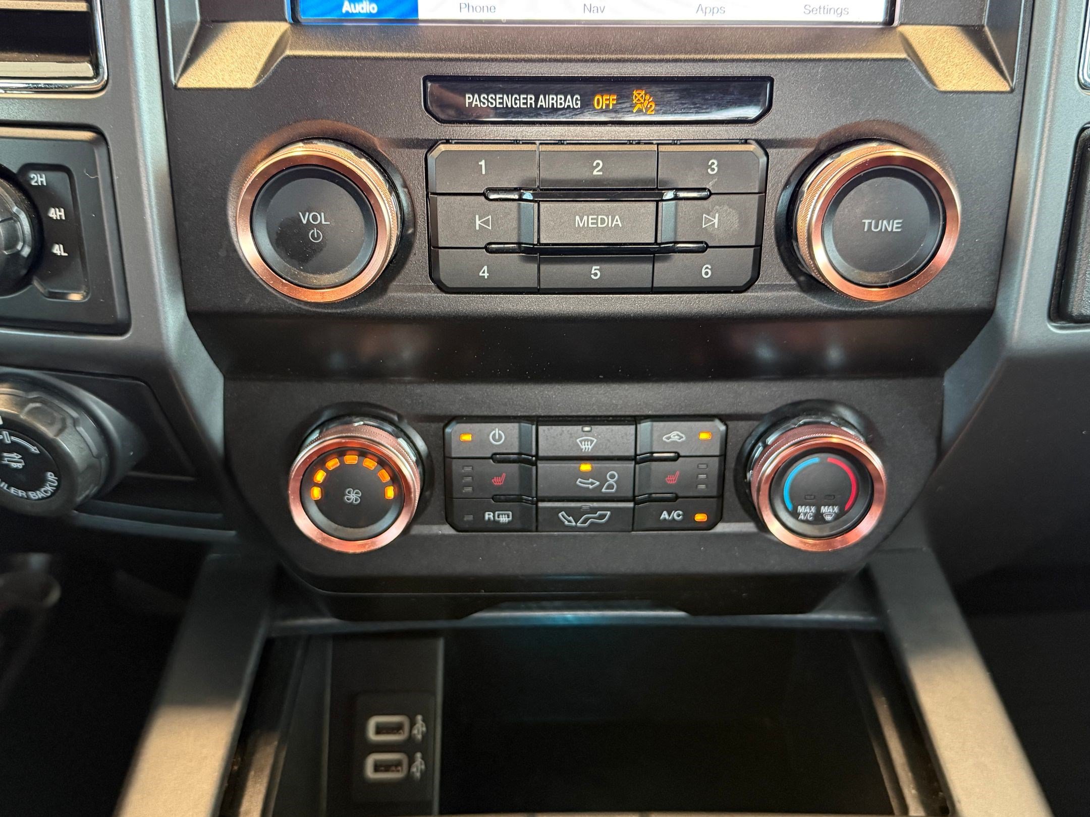 Certified 2019 Ford F150 XLT w/ Equipment Group 302A Luxury AWD/4WD image 30