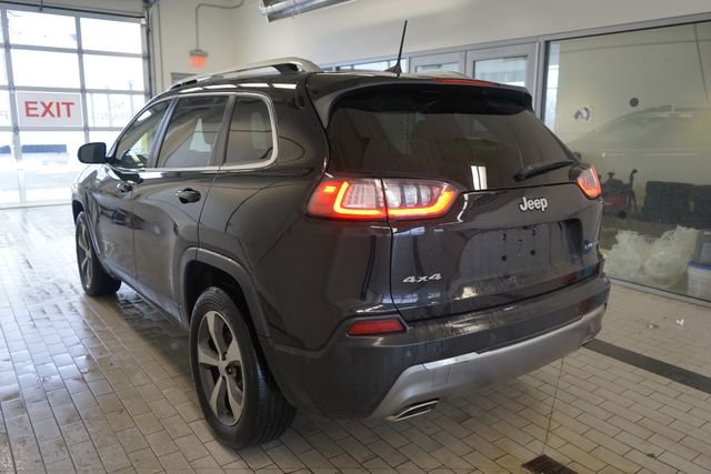 Used 2019 Jeep Cherokee Limited image 11