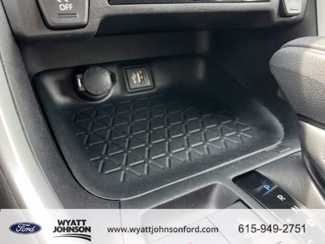 Used 2024 Toyota RAV4 LE AWD/4WD image 34