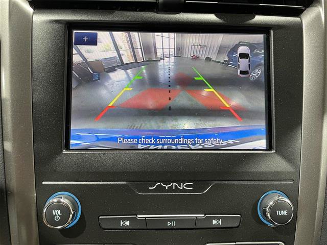 Certified 2020 Ford Fusion SE AWD/4WD image 32