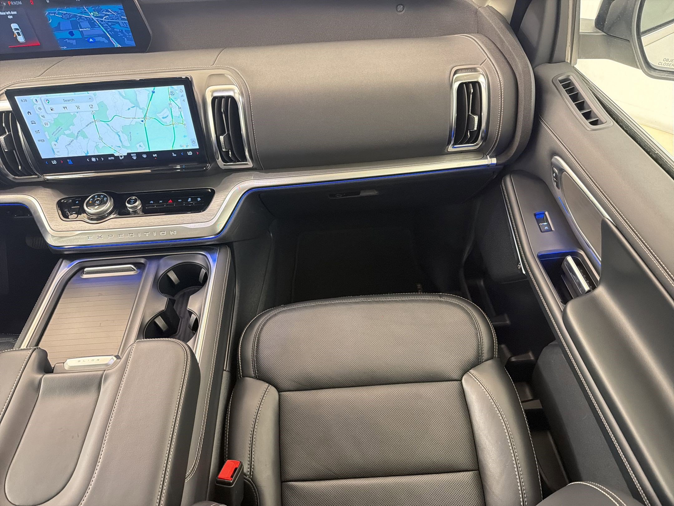 Certified 2025 Ford Expedition Platinum AWD/4WD image 28