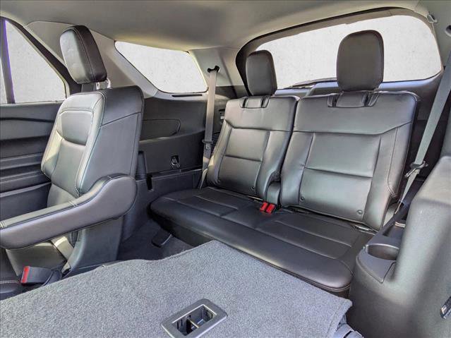 Certified 2022 Ford Explorer XLT w/ Equipment Group 202A image 20