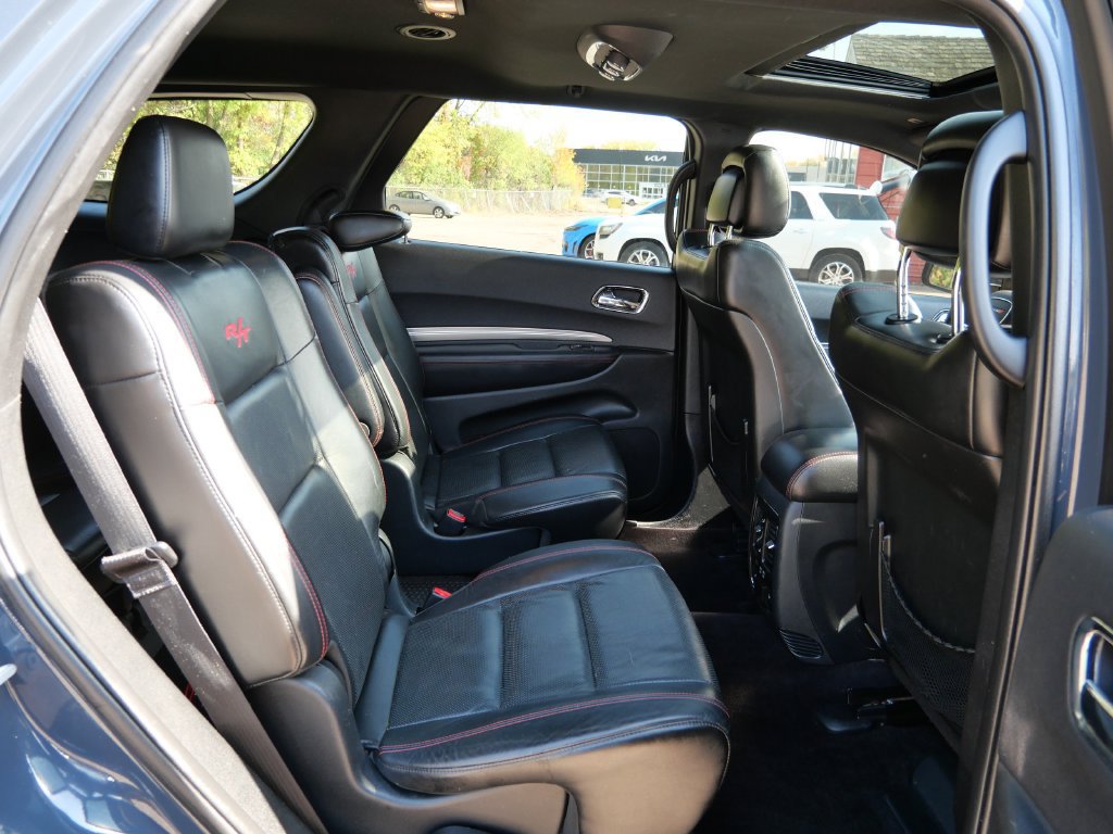 Used 2017 Dodge Durango R/T w/ Technology Group AWD/4WD image 12