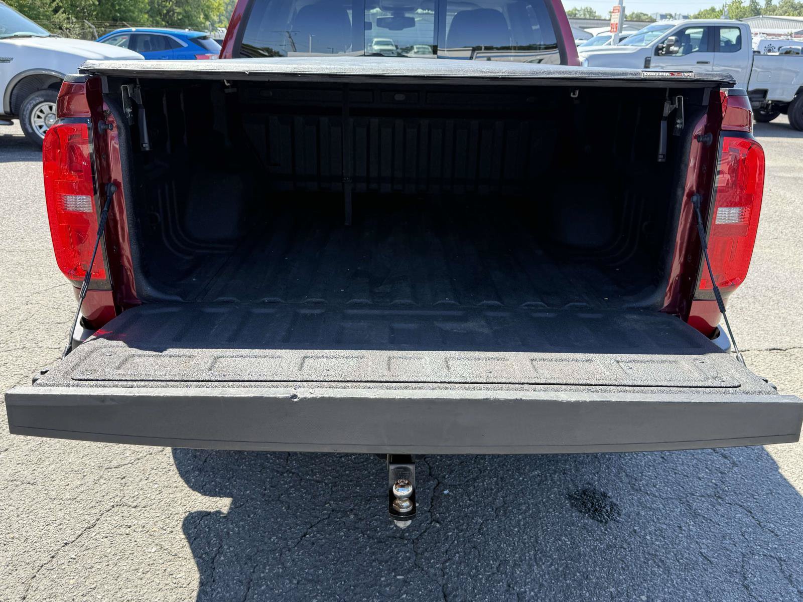 Used 2018 Chevrolet Colorado Z71 AWD/4WD image 32