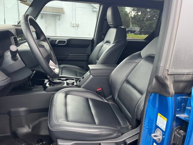 Certified 2025 Ford Bronco Badlands AWD/4WD image 14