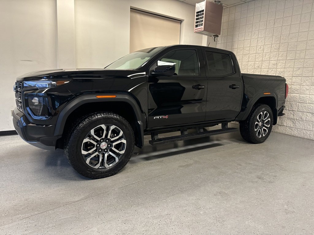 Used 2023 GMC Canyon AT4 w/ AT4 Premium Package image 15