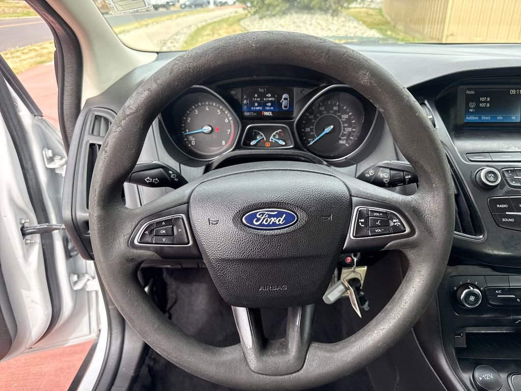 Certified 2018 Ford Focus S FWD image 17