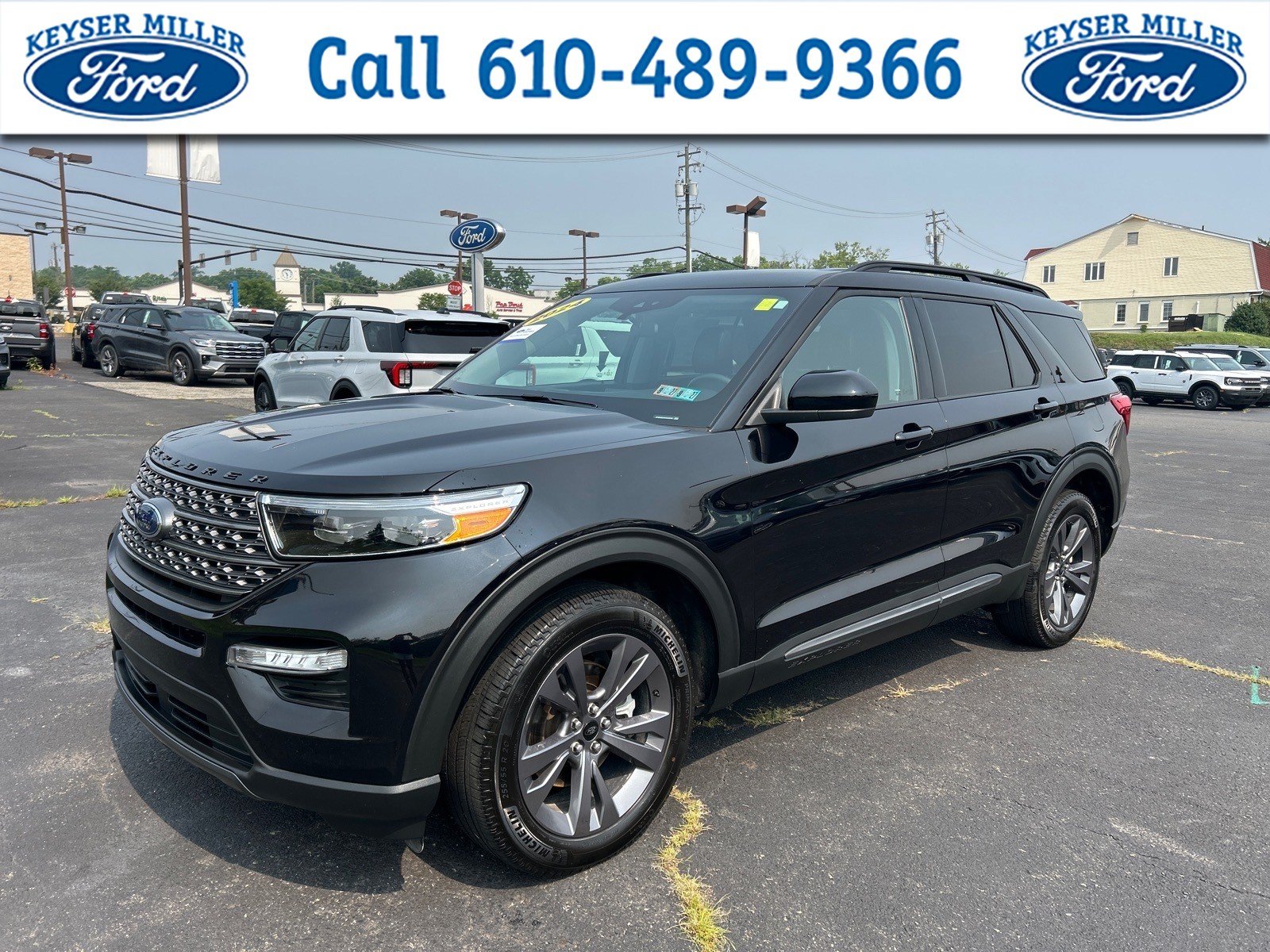 Certified 2024 Ford Explorer XLT w/ Equipment Group 202A