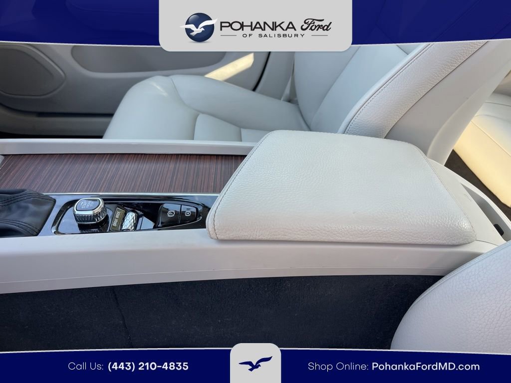 Used 2020 Volvo S60 T5 Momentum w/ Premium Package image 13