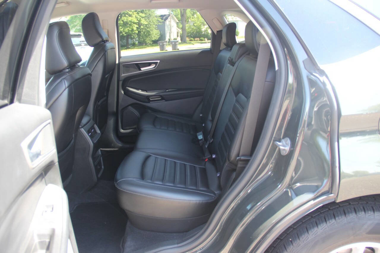 Certified 2023 Ford Edge SEL image 12
