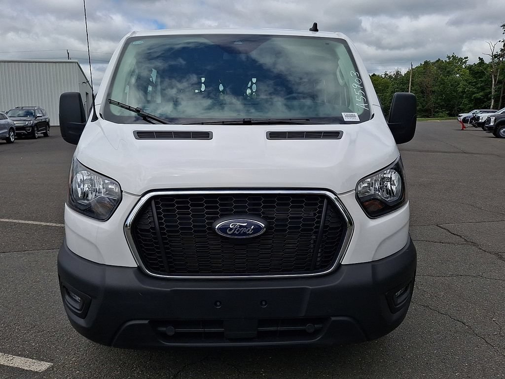 Certified 2025 Ford Transit 250 Low Roof w/ Exterior Upgrade Package RWD image 5