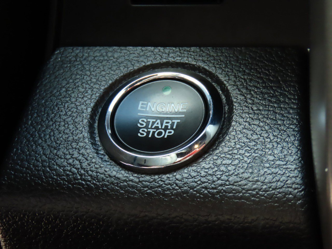 Certified 2021 Ford Expedition XLT image 32