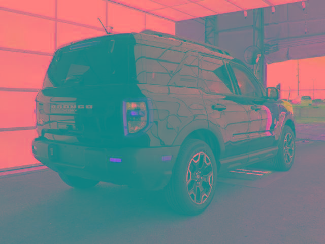 Certified 2025 Ford Bronco Sport Outer Banks w/ Outer Banks Tech Package+ image 3