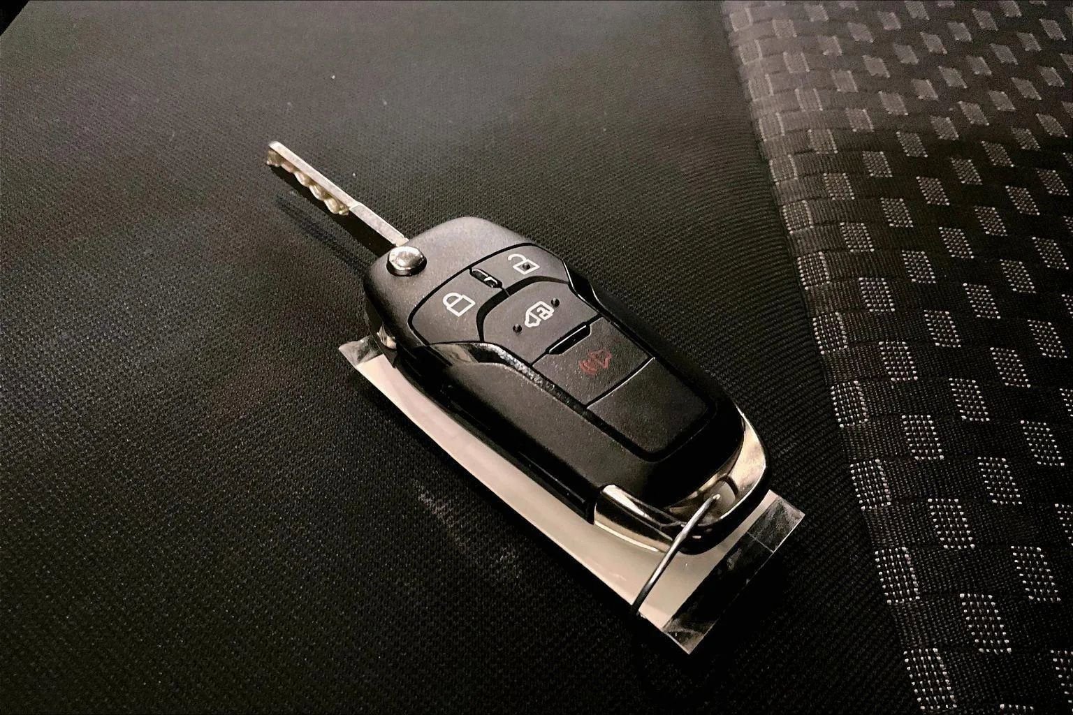 Certified 2024 Ford Transit 250 Low Roof w/ Exterior Upgrade Package image 9