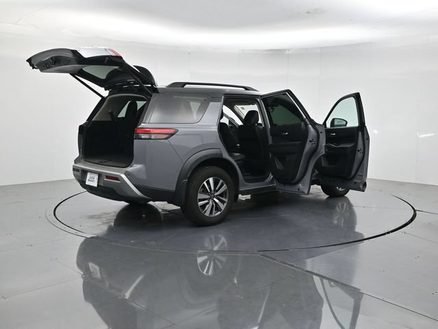 Used 2024 Nissan Pathfinder SL AWD/4WD image 53