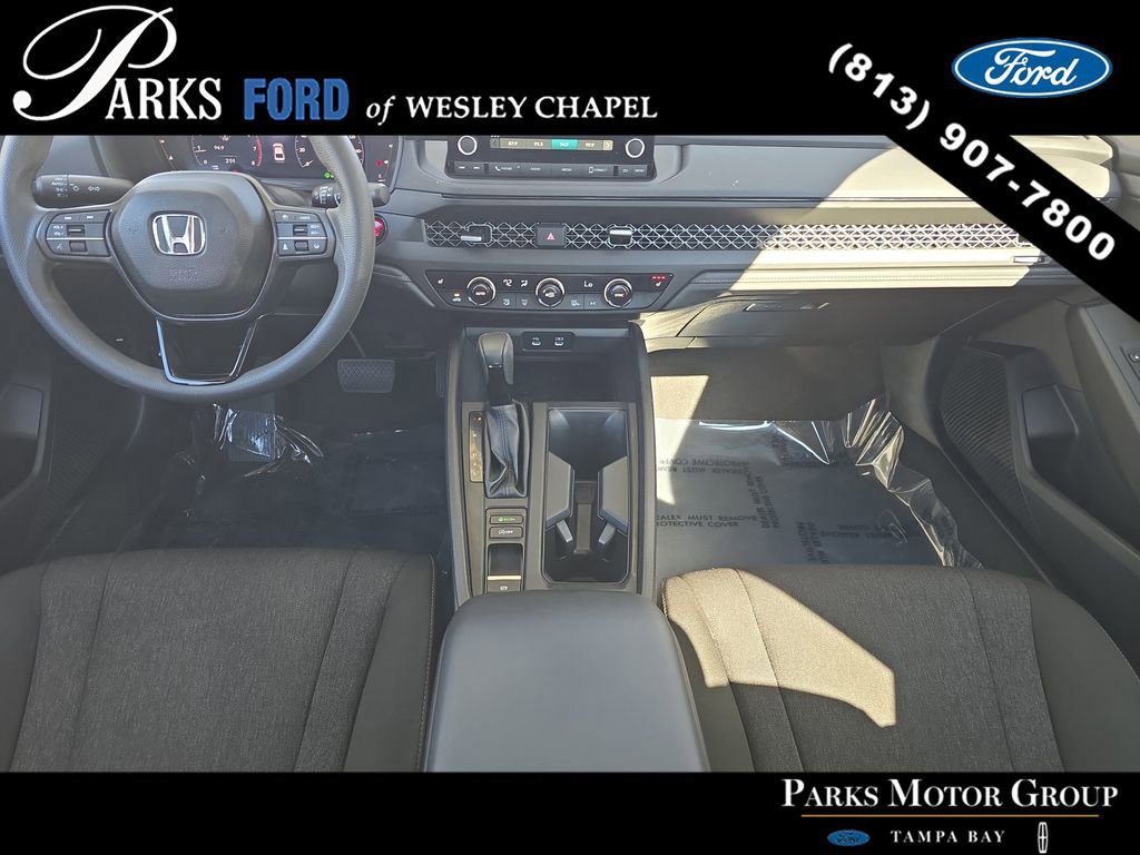 Used 2025 Honda Accord SE image 10