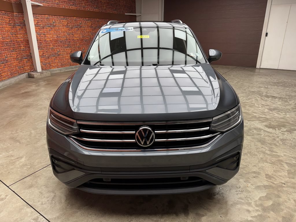 Used 2022 Volkswagen Tiguan SE AWD/4WD image 7