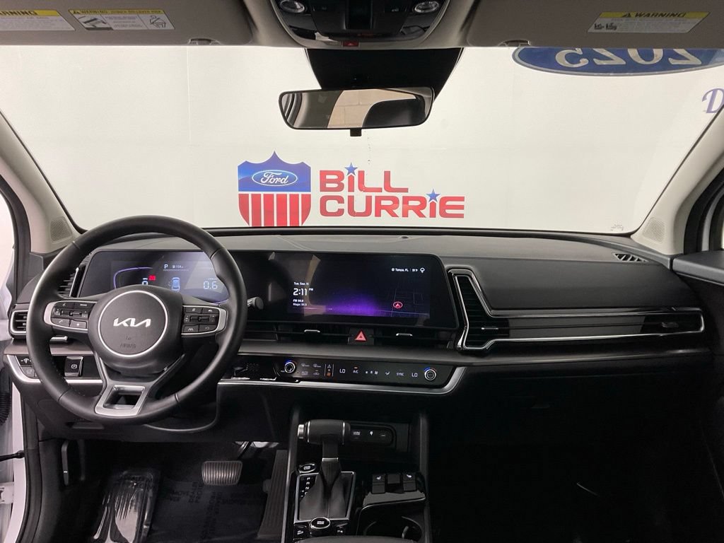 Used 2025 Kia Sportage EX w/ Premium Package FWD image 19