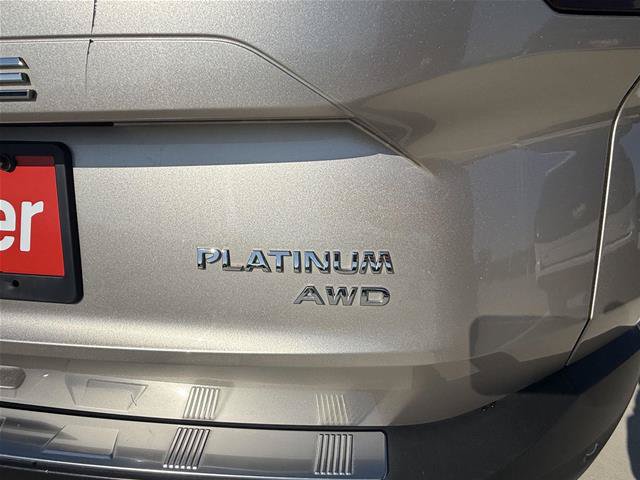 Used 2022 Nissan Rogue Platinum w/ Head-Up Display Package AWD/4WD image 9