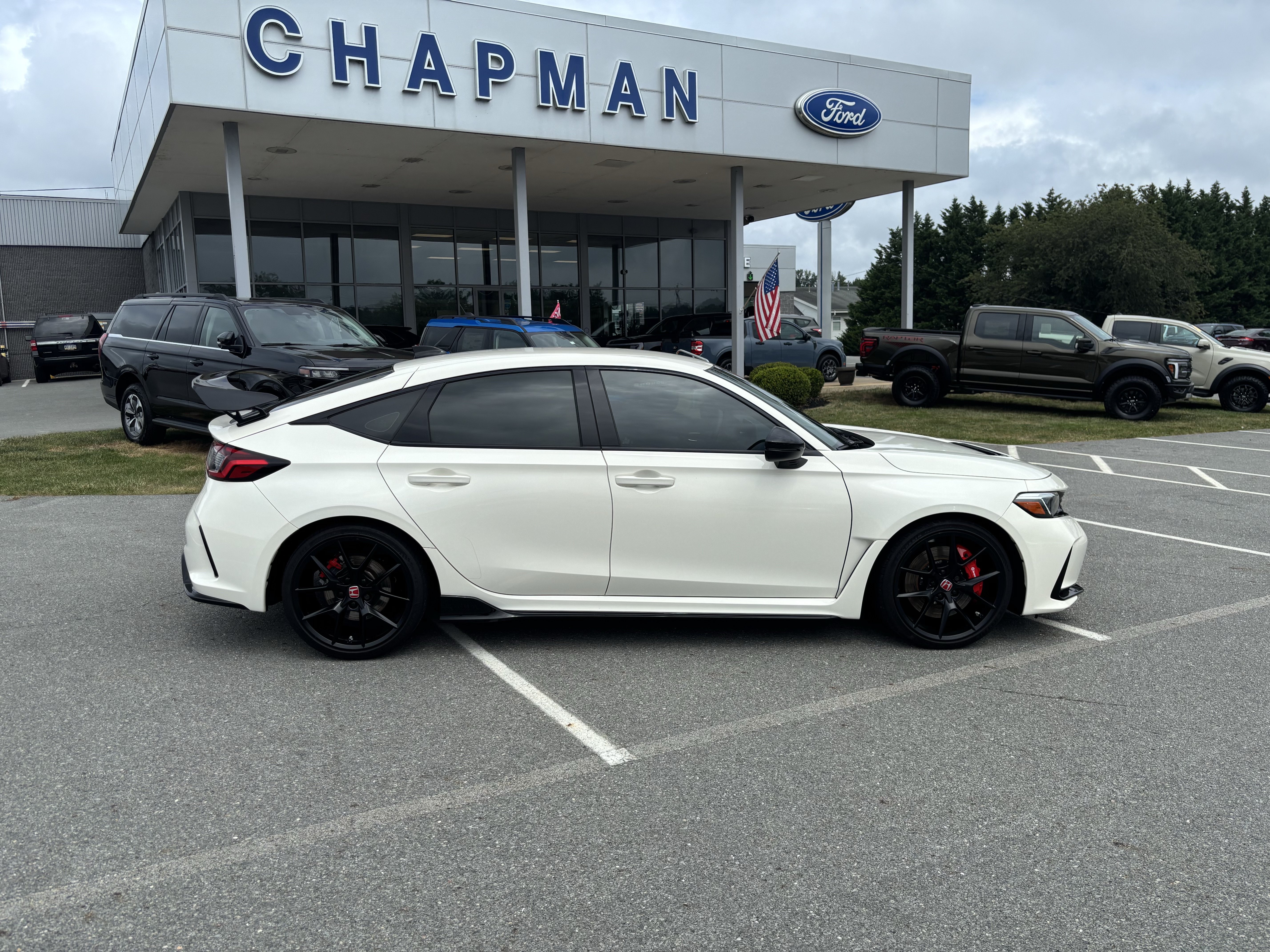 Used 2024 Honda Civic Type R image 5