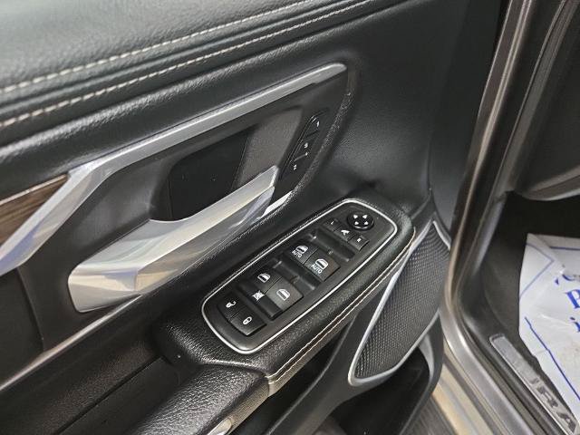 Used 2020 RAM 1500 Laramie AWD/4WD image 29