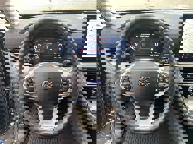 Certified 2025 Ford Explorer Active image 14