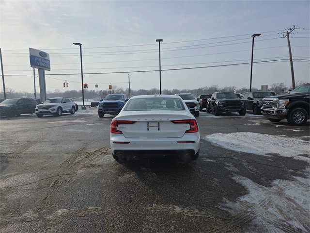 Used 2019 Volvo S60 T5 Momentum w/ Premium Package image 8