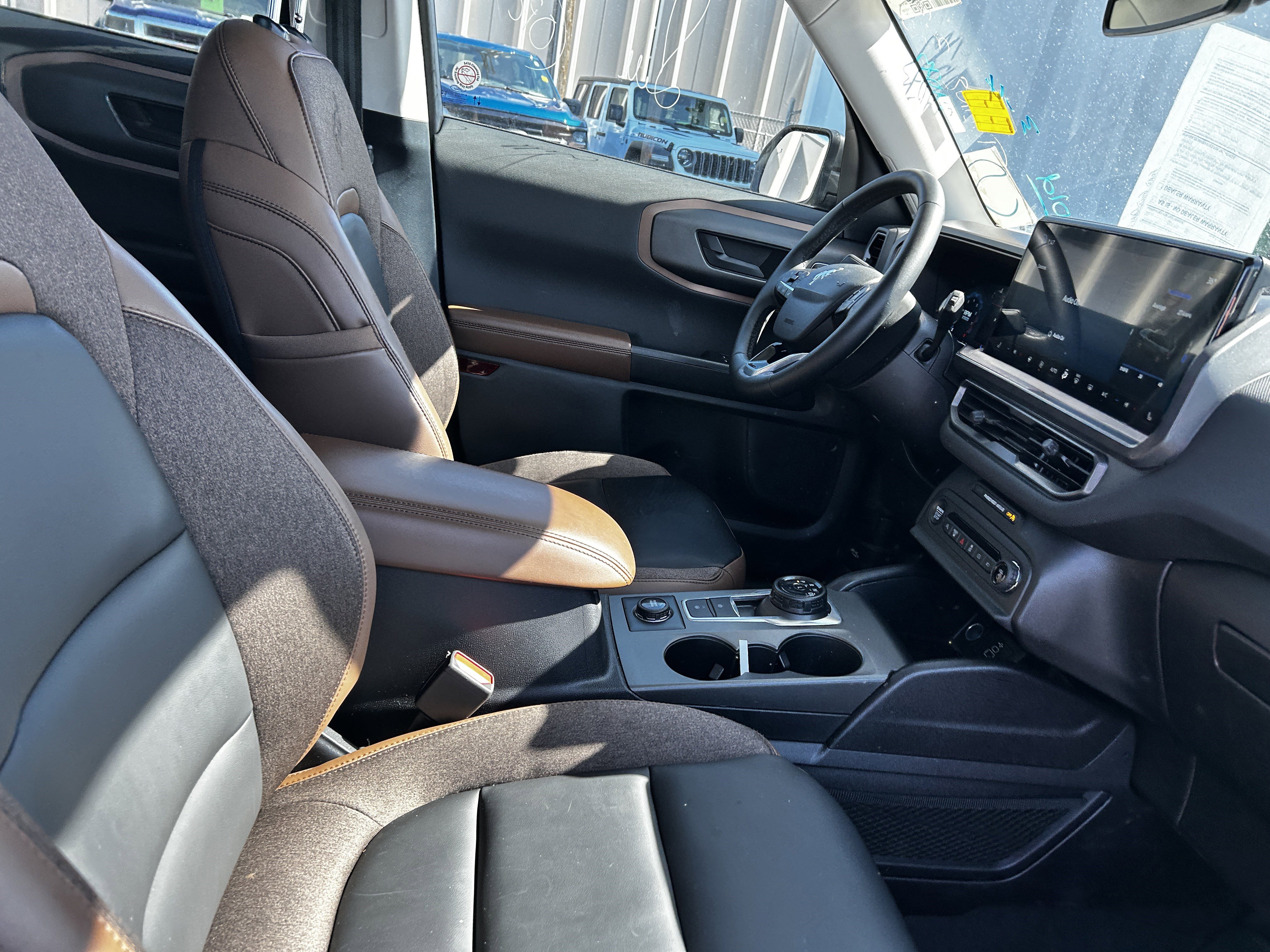 Certified 2025 Ford Bronco Sport Outer Banks image 13