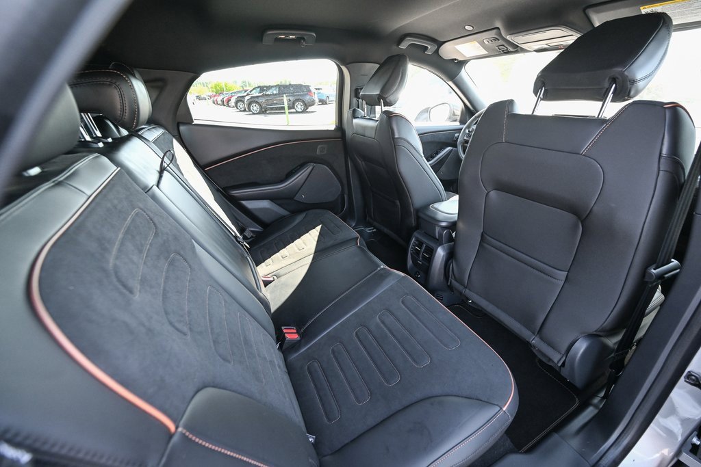 Certified 2021 Ford Mustang Mach-E GT image 27