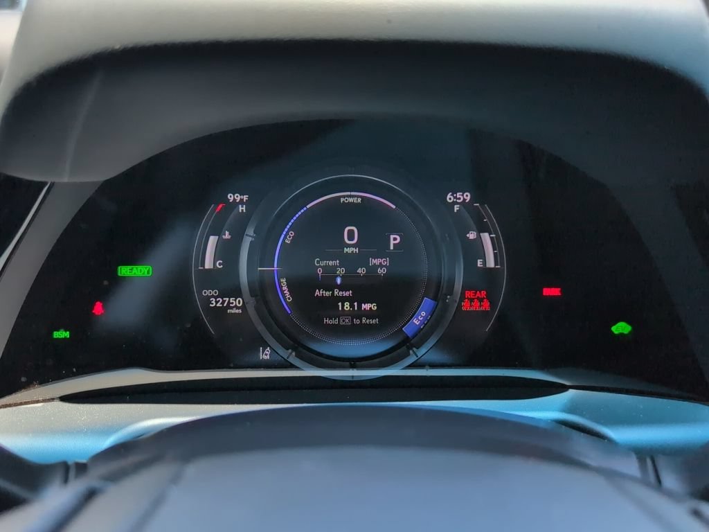Used 2024 Lexus ES 300h F Sport w/ Accessory Package (Z2) FWD image 16